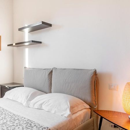Doni Quiet And Comfortable Apartament With Balcony Firenze Bagian luar foto