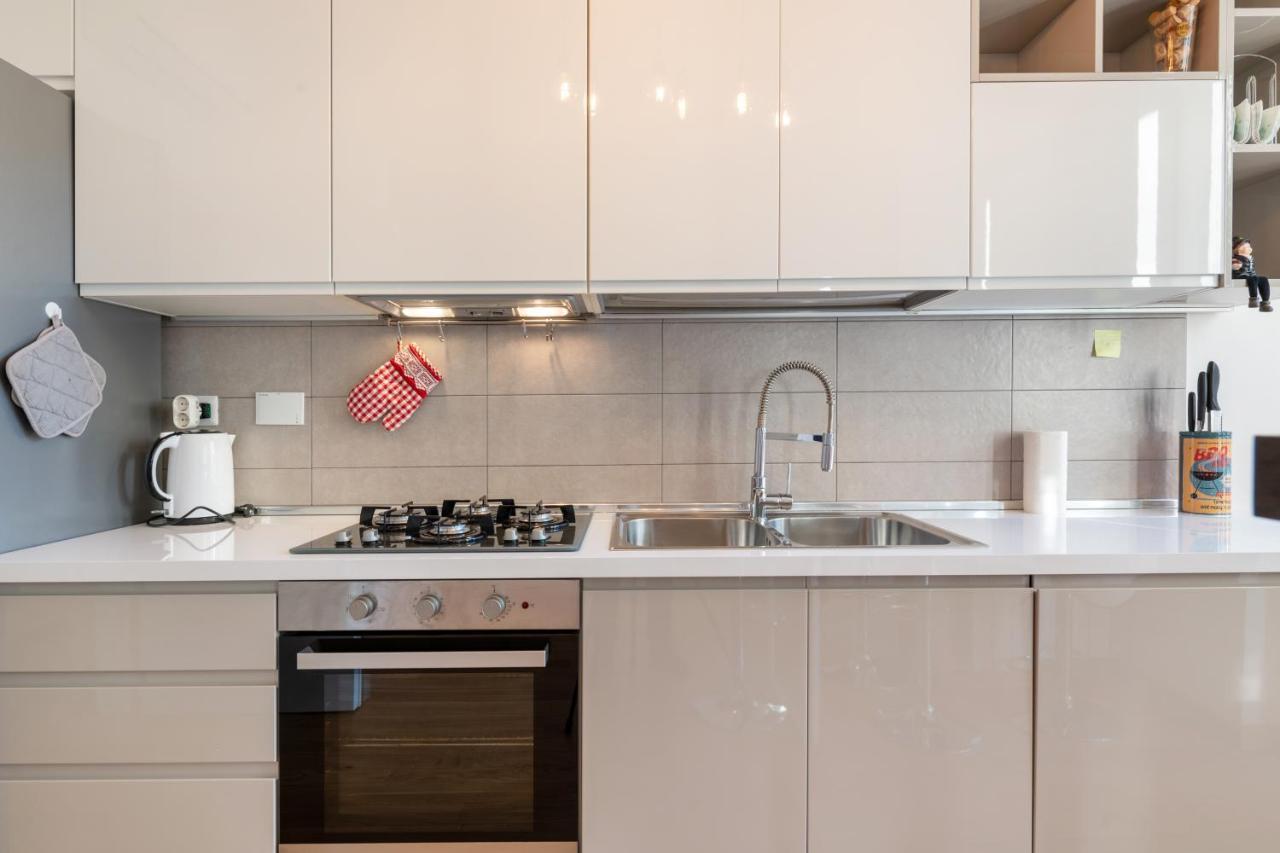 Doni Quiet And Comfortable Apartament With Balcony Firenze Bagian luar foto