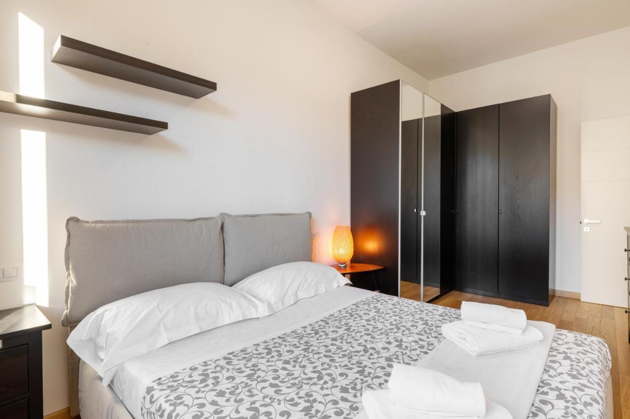 Doni Quiet And Comfortable Apartament With Balcony Firenze Bagian luar foto